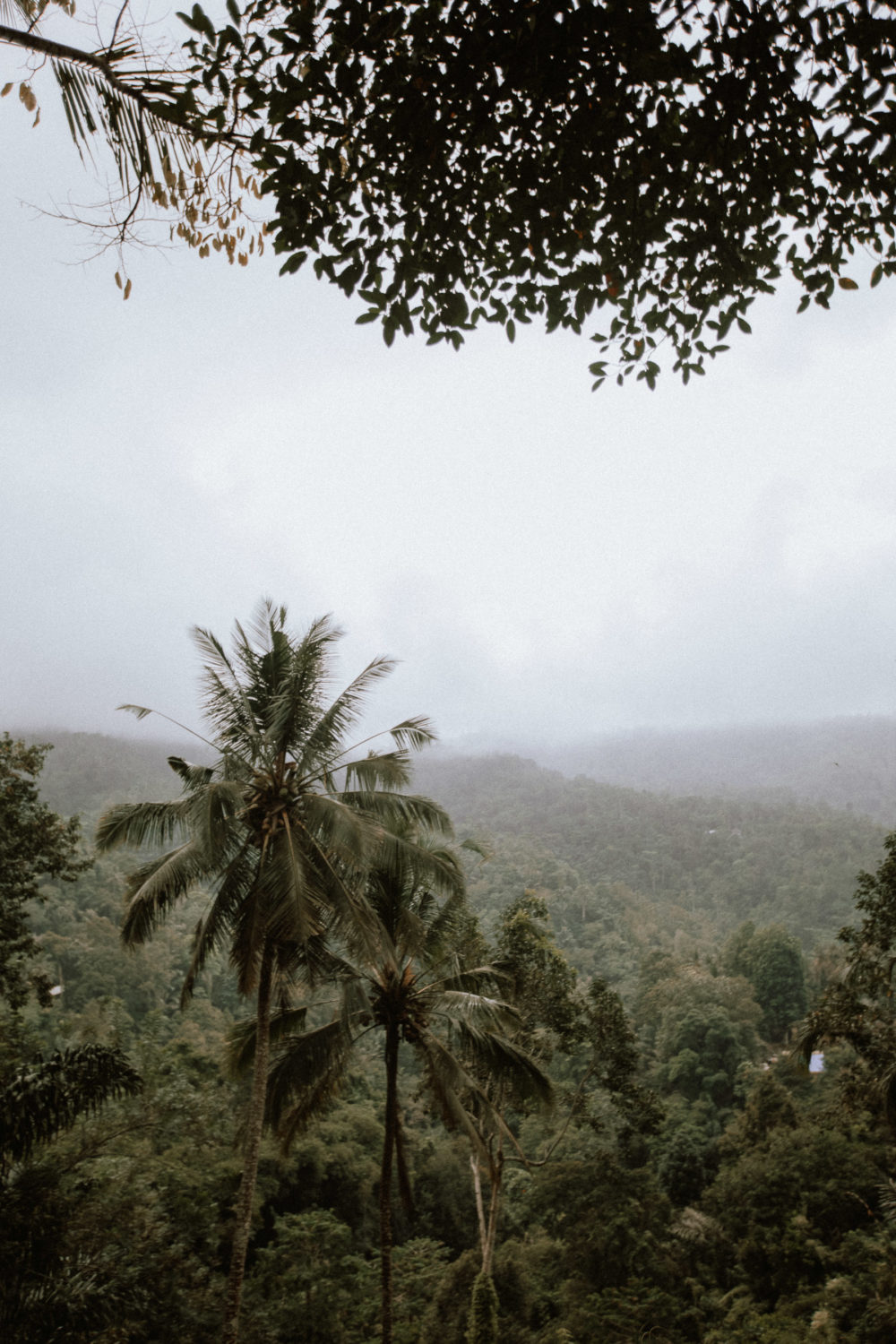 bali-waterfall-couple-photography-4