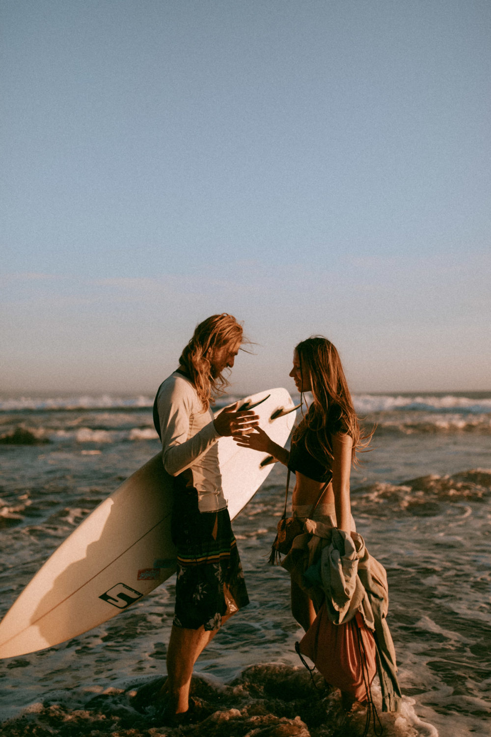 bali_surf_couple-12