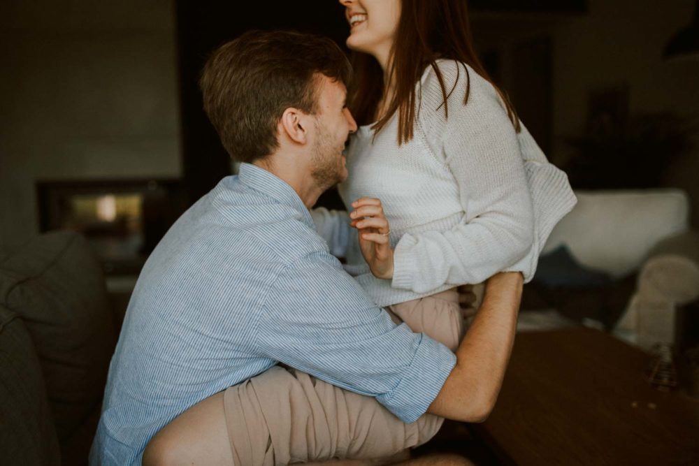 engagement couple home_5369