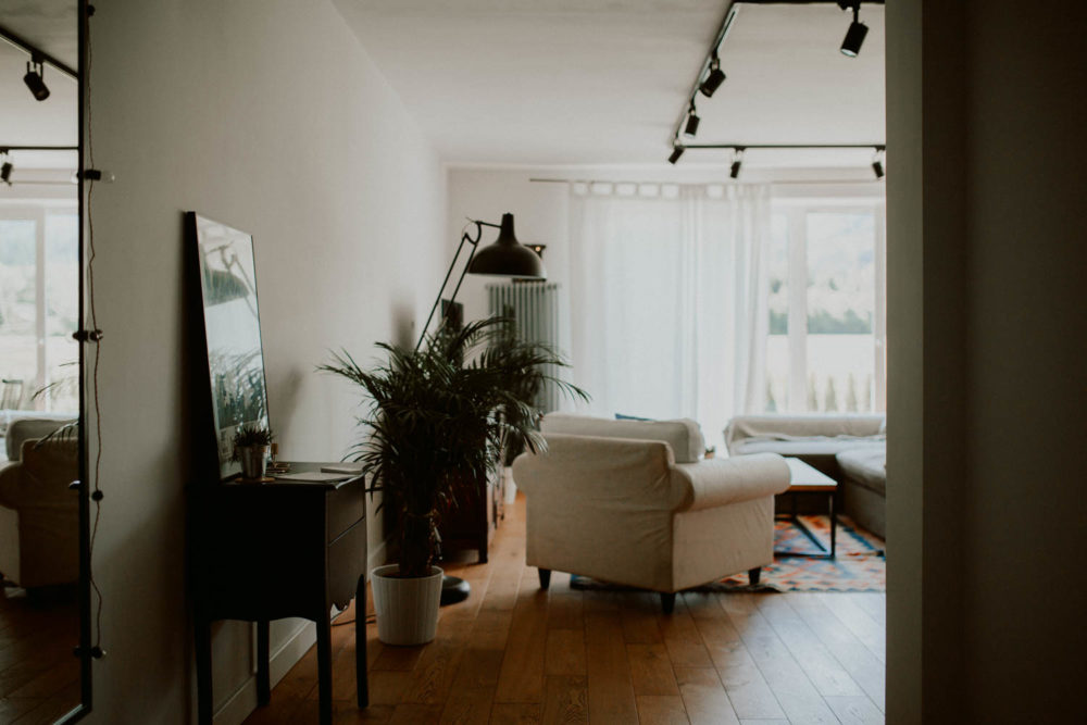 engagement couple home_6123