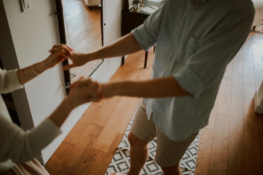 engagement couple home_6375