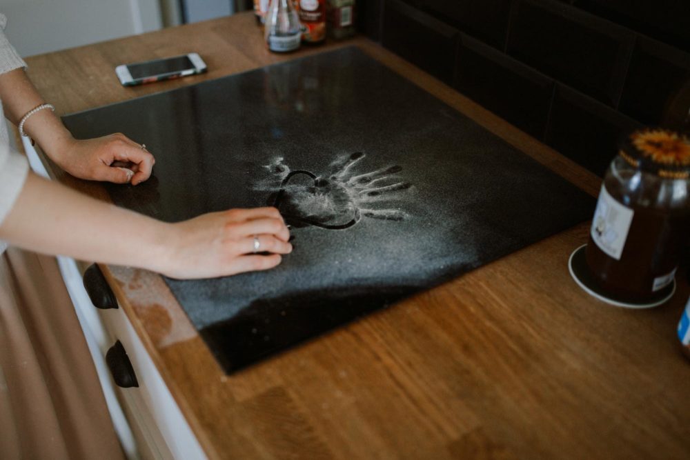 engagement couple home_6513